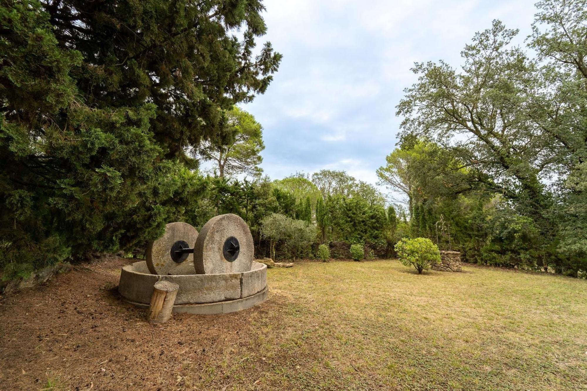 Villa Castell In Girona Sant Miquel de Campmajor Exterior foto