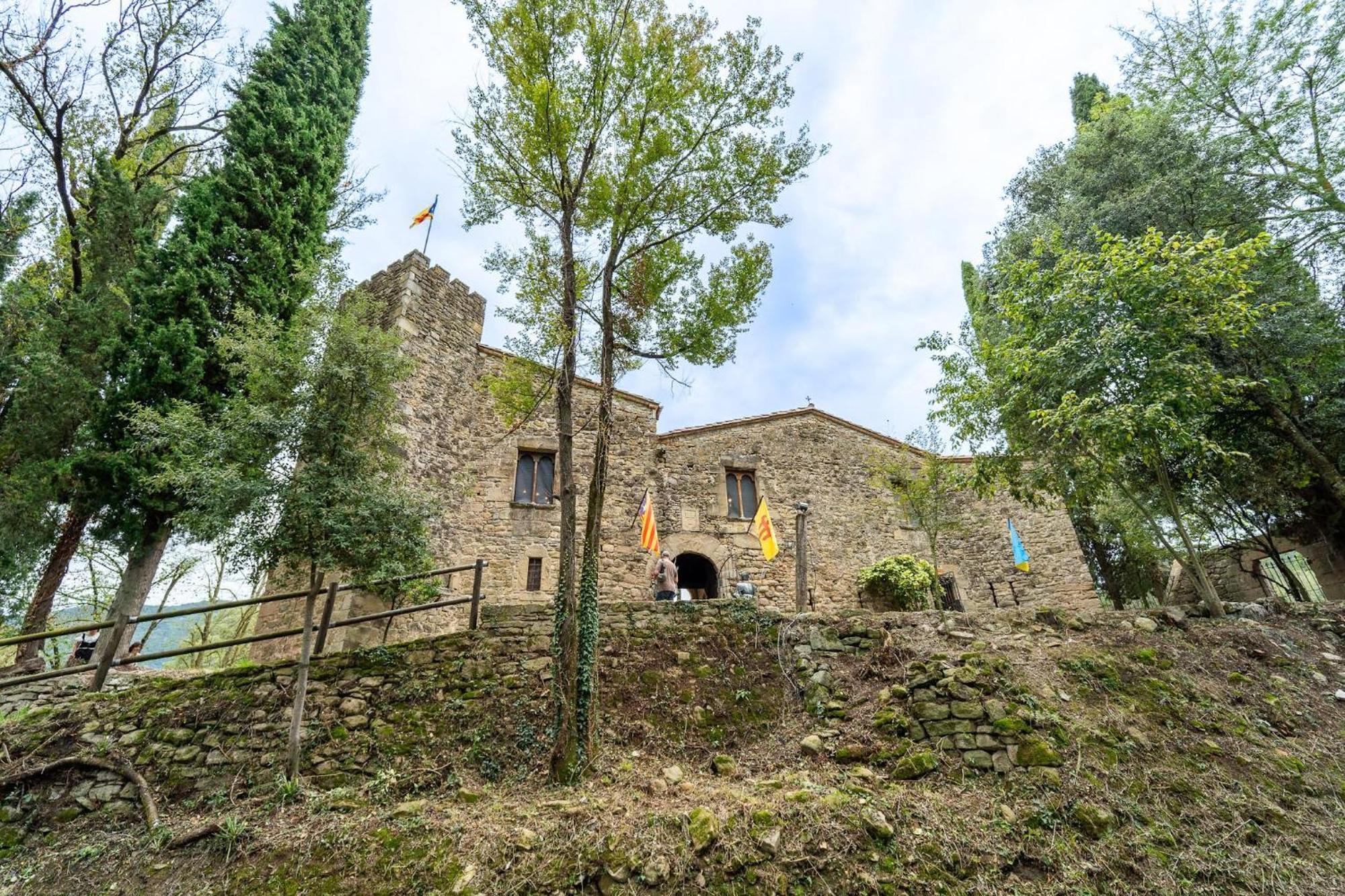 Villa Castell In Girona Sant Miquel de Campmajor Exterior foto
